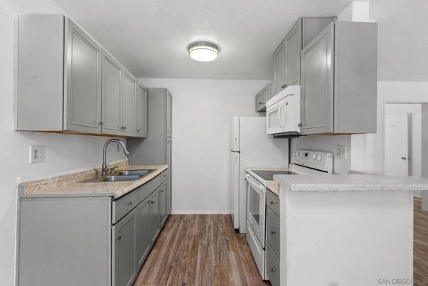 Interior, Kitchen, Wood Texture Flooring