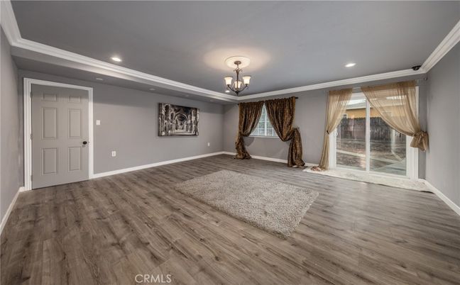 Chandelier, Empty room, Interior, Recessed Lighting, Wood Texture Flooring