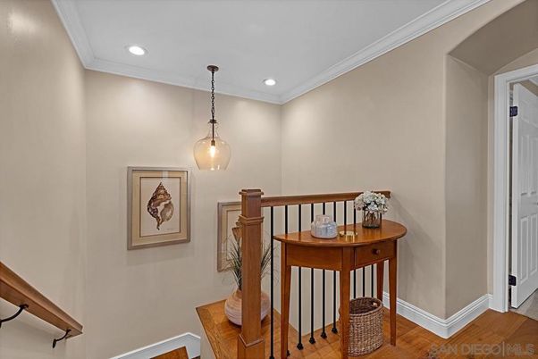 Interior, Pendant Lights, Recessed Lighting, Wood Texture Flooring