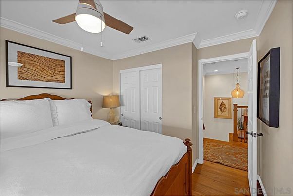 Bedroom, Interior, Pendant Lights, Wood Texture Flooring