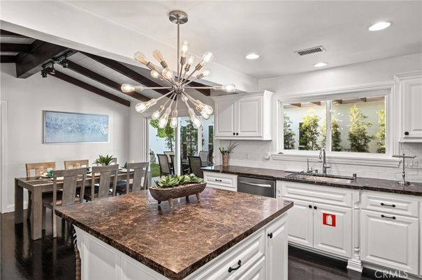 Dining room, Interior, Kitchen, Pendant Lights, Recessed Lighting, Wood Texture Flooring