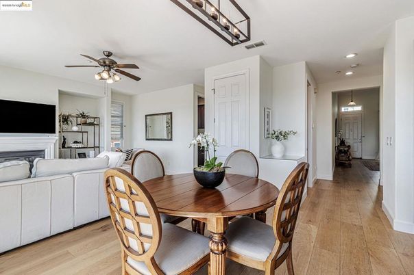Dining room, Fireplace, Interior, Recessed Lighting, Wood Texture Flooring