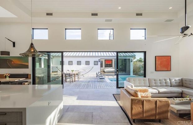 Dining room, Interior, Living room, Pendant Lights, Recessed Lighting