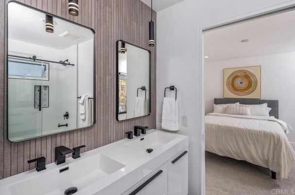 Bathroom, Bedroom, Dual Sink Vanities, Interior, Recessed Lighting