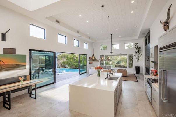 Dining room, Interior, Kitchen, Living room, Pendant Lights, Recessed Lighting, Stainless Steel Appliances