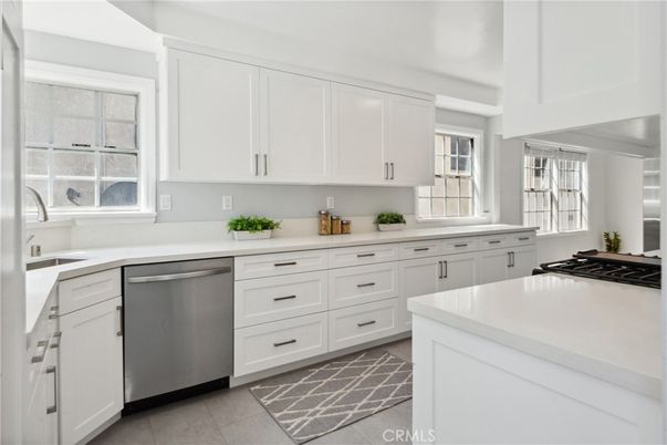 Interior, Kitchen, Stainless Steel Appliances