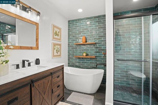 Bathroom, Dual Sink Vanities, Free Standing Baths, Glass Shower, Interior, Recessed Lighting