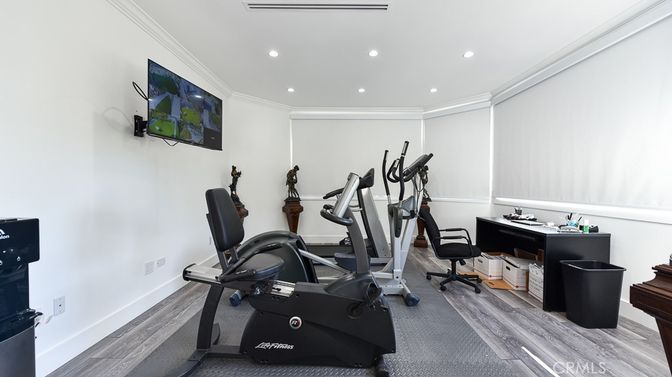 Fitness Equipment, Home Office, Interior, Recessed Lighting, Wood Texture Flooring