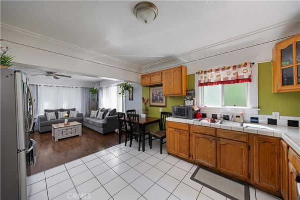 Dining room, Interior, Kitchen, Living room, Tile Countertops, Wood Texture Flooring