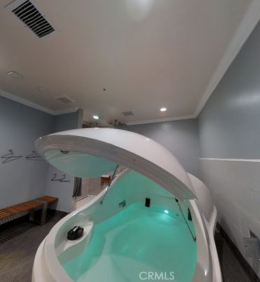 Hot Tub, Interior, Recessed Lighting
