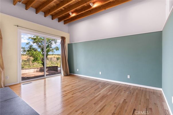 Empty room, Interior, Wooden Beams, Wooden Ceilings, Wood Texture Flooring