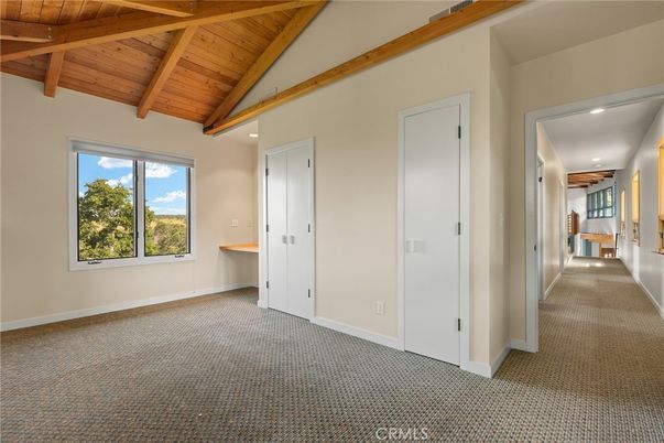 Empty room, Interior, Wooden Beams, Wooden Ceilings, Wood Texture Flooring