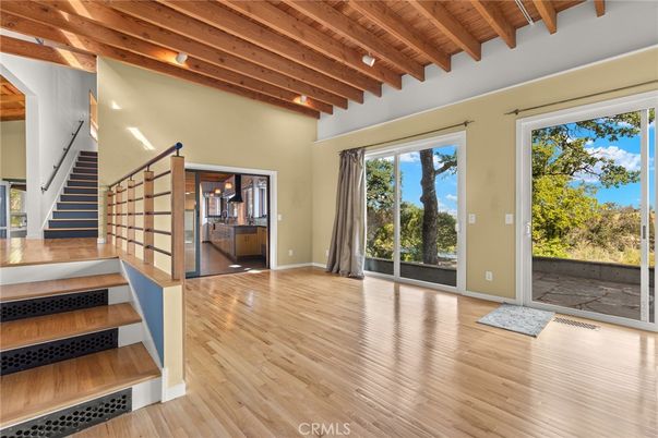 Empty room, Interior, Wooden Beams, Wooden Ceilings, Wood Texture Flooring