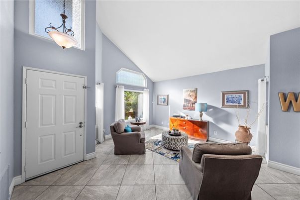 Interior, Living room, Pendant Lights