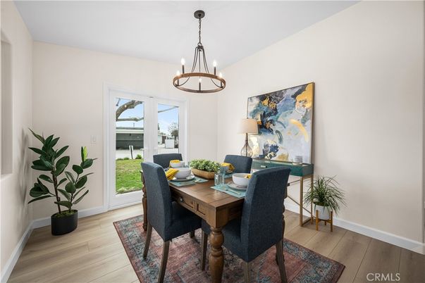 Chandelier, Dining room, Interior, Pendant Lights, Wood Texture Flooring