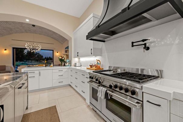 Chandelier, Interior, Kitchen, Pendant Lights, Stainless Steel Appliances
