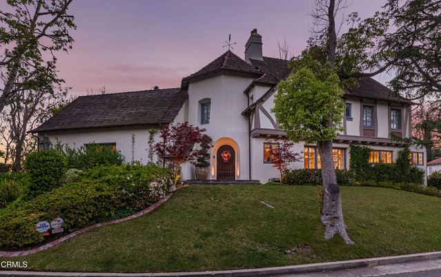 Exterior, Facade, Tudor Revival