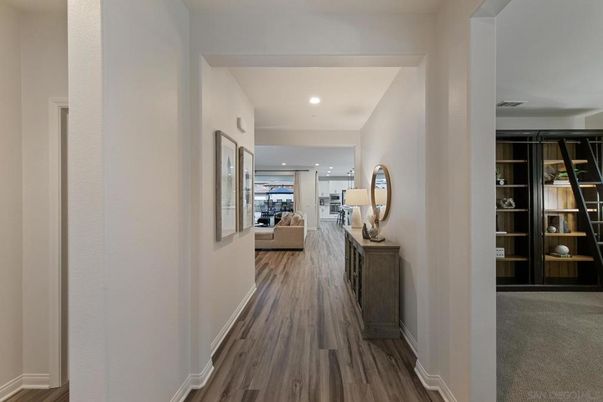 Interior, Recessed Lighting, Wood Texture Flooring