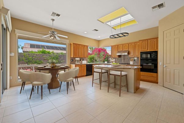 Dining room, Interior, Kitchen, Pendant Lights, Recessed Lighting