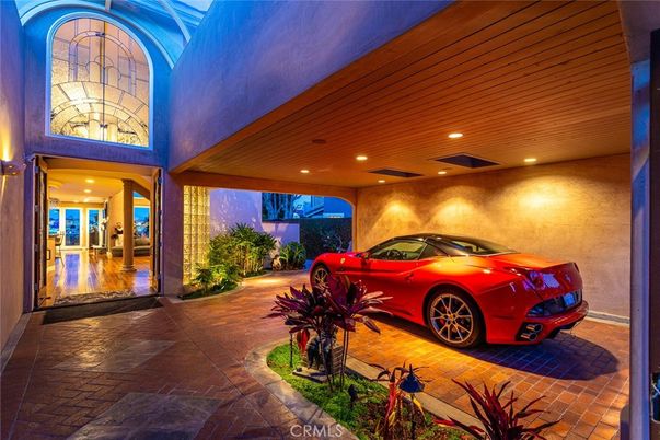Exterior, Recessed Lighting