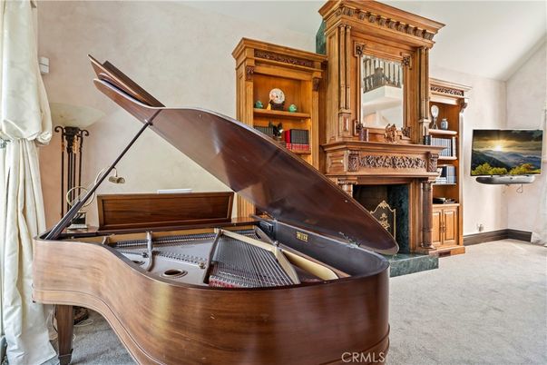 Fireplace, Interior, Piano
