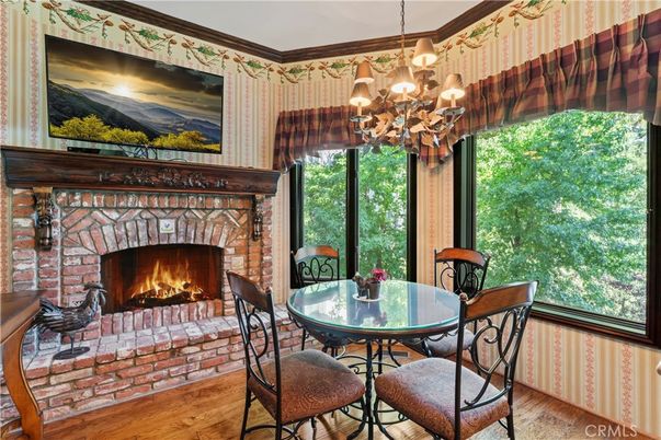 Chandelier, Dining room, Fireplace, Interior, Wood Texture Flooring