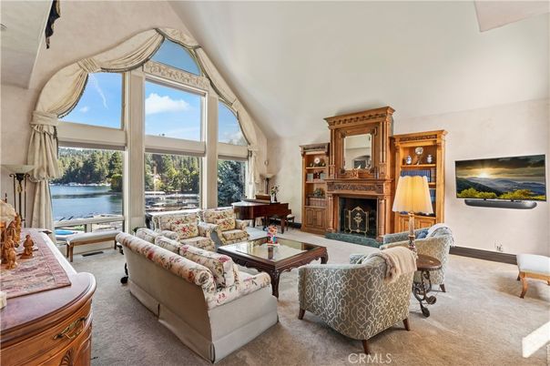 Fireplace, Interior, Living room, Water