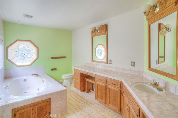 Bathroom, Dual Sink Vanities, Interior, Tile Countertops