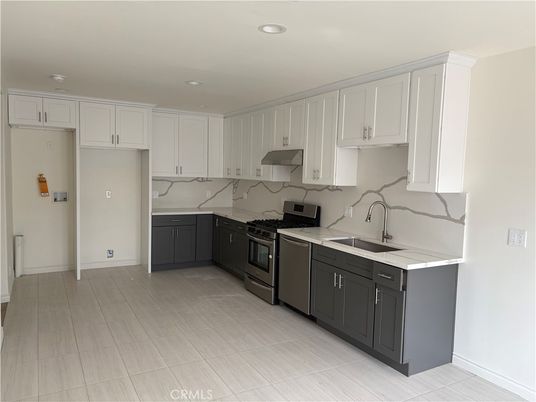 Interior, Kitchen, Marble Walls, Recessed Lighting