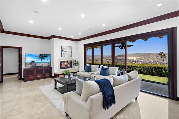 Fireplace, Interior, Living room, Recessed Lighting