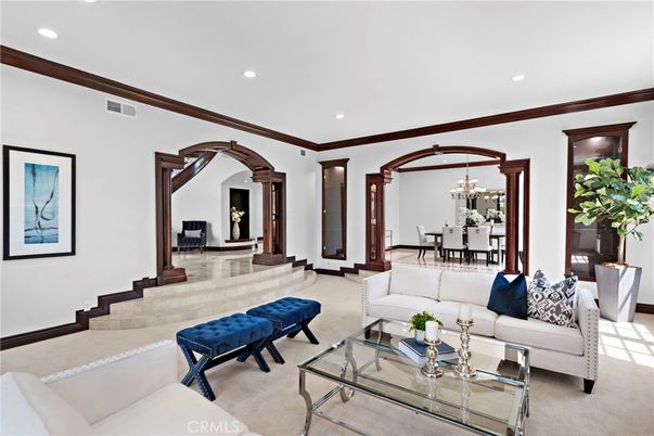 Chandelier, Dining room, Interior, Living room, Recessed Lighting