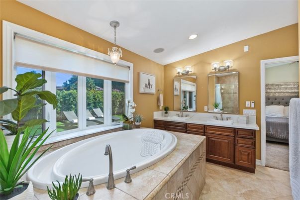 Bathroom, Bedroom, Dual Sink Vanities, Interior, Pendant Lights, Recessed Lighting