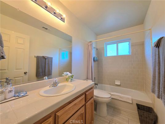 Bathroom, Interior, Tile Countertops