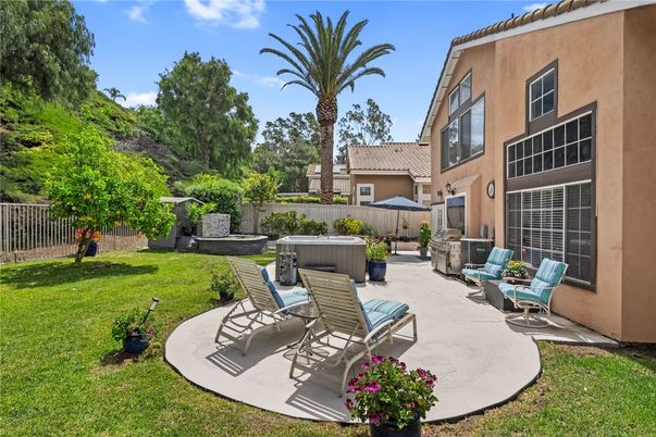 Backyard, Exterior, Hot Tub