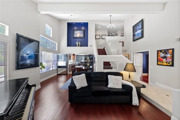 Chandelier, Dining room, Interior, Living room, Pendant Lights, Recessed Lighting, Wood Texture Flooring