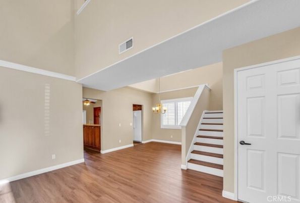 Chandelier, Empty room, Interior, Wood Texture Flooring