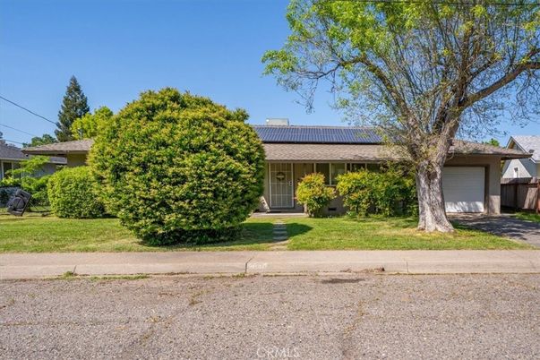 Attached, Exterior, Facade, Solar Panels, Ranch