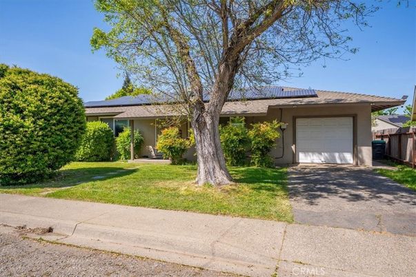 Attached, Exterior, Facade, Solar Panels, Ranch