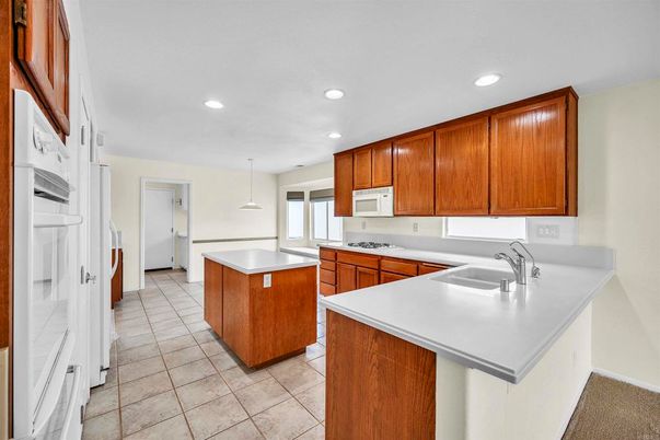Interior, Kitchen, Pendant Lights, Recessed Lighting