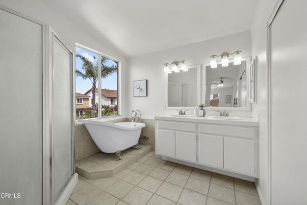 Bathroom, Dual Sink Vanities, Free Standing Baths, Interior