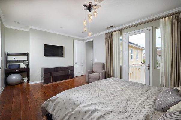 Bedroom, Interior, Pendant Lights, Wood Texture Flooring