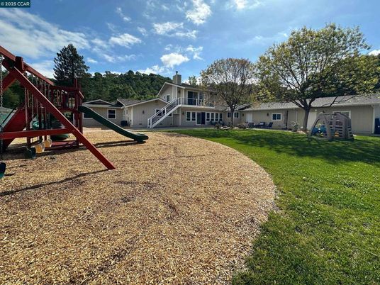 Backyard, Exterior, Playground