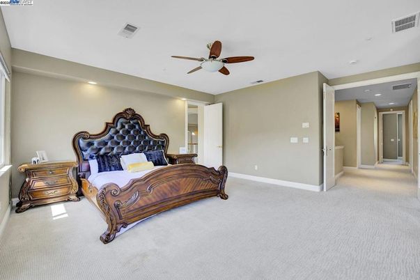 Bedroom, Interior, Recessed Lighting