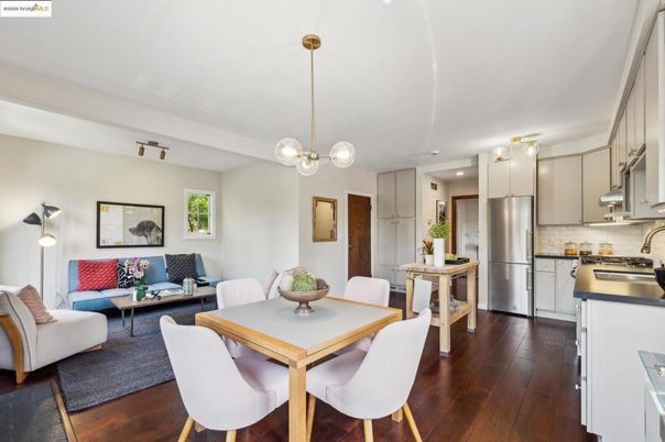 Dining room, Interior, Kitchen, Living room, Pendant Lights, Recessed Lighting, Stainless Steel Appliances, Wood Texture Flooring