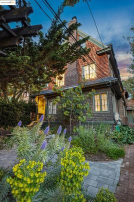 Exterior, Facade, Brick Facade, Queen Anne Victorian