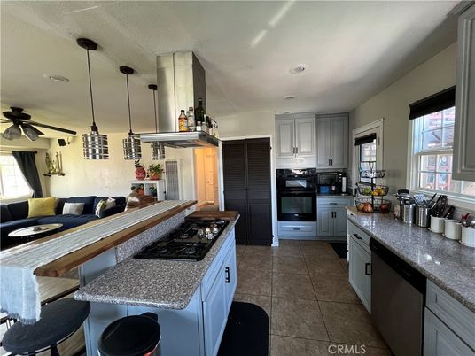 Interior, Kitchen, Pendant Lights, Recessed Lighting