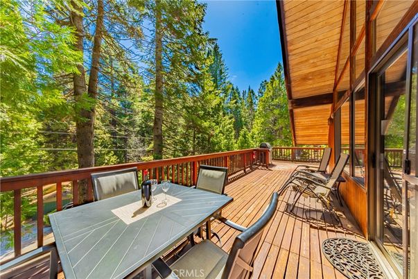 Exterior, Wood Texture Flooring