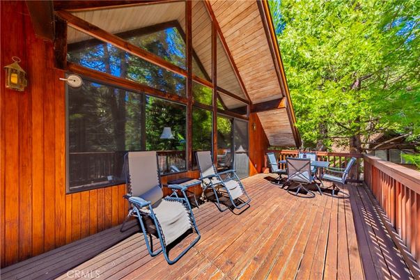 Exterior, Wood Texture Flooring