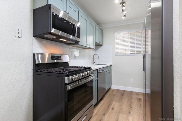 Interior, Kitchen, Stainless Steel Appliances, Wood Texture Flooring