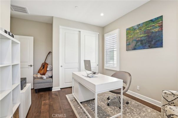 Home Office, Interior, Recessed Lighting, Wood Texture Flooring